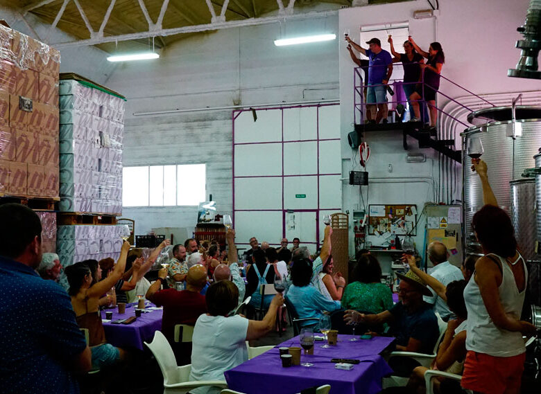 Fiesta del vino, ¿y tú de quien eres?